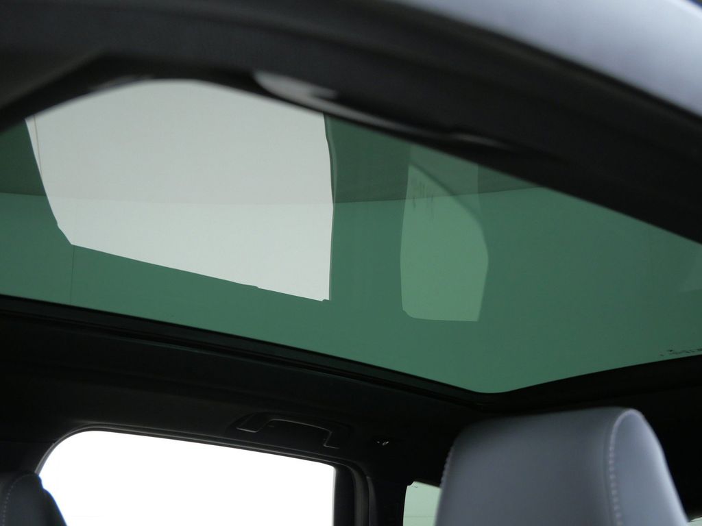 Thumbnail: 2025 BMW X3 - 26