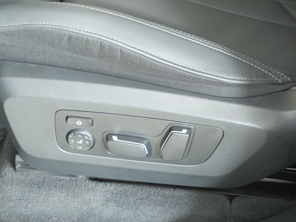 Thumbnail: 2025 BMW X3 - 41