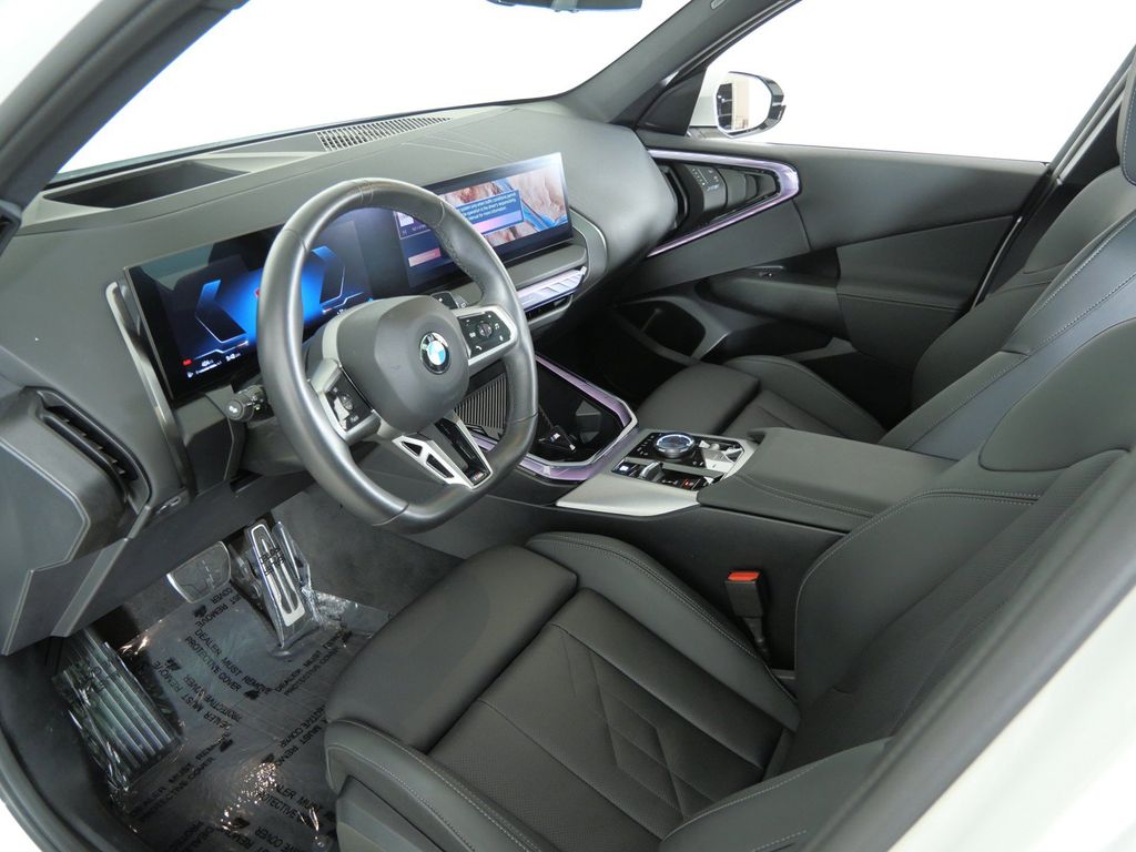 Thumbnail: 2025 BMW X3 - 37