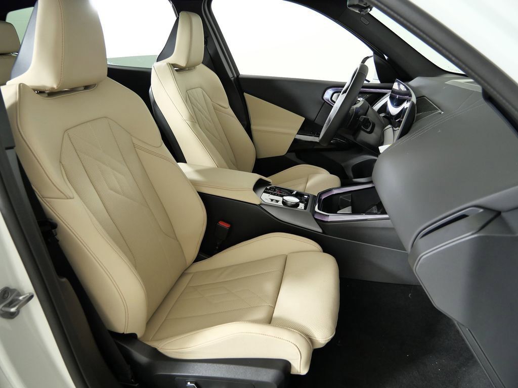 Thumbnail: 2026 BMW X3 - 10