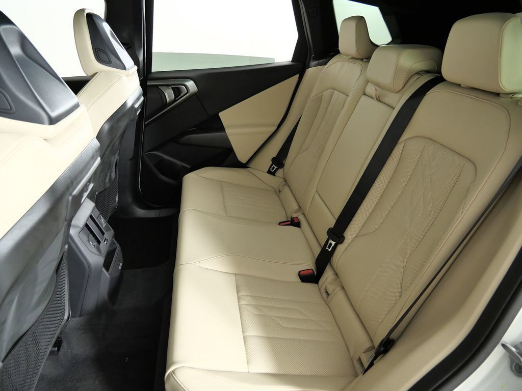 Thumbnail: 2026 BMW X3 - 34