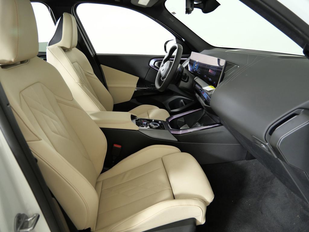 Thumbnail: 2026 BMW X3 - 9