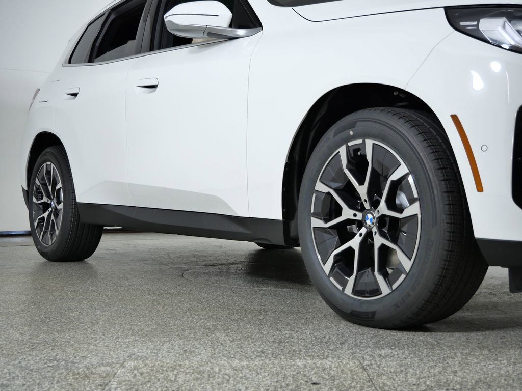 Thumbnail: 2026 BMW X3 - 8