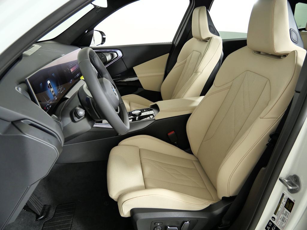 Thumbnail: 2026 BMW X3 - 37