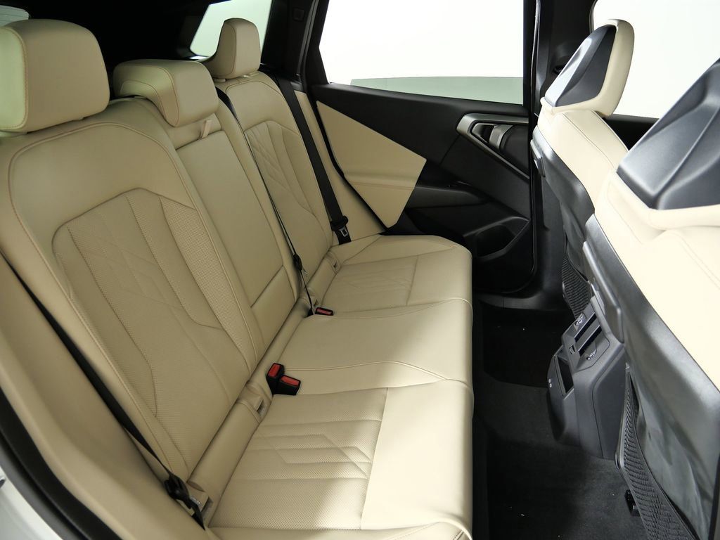 Thumbnail: 2026 BMW X3 - 30