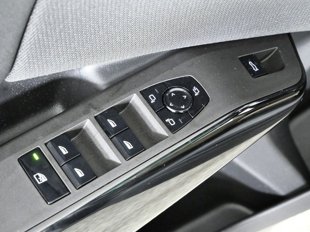Thumbnail: 2026 BMW X3 - 41