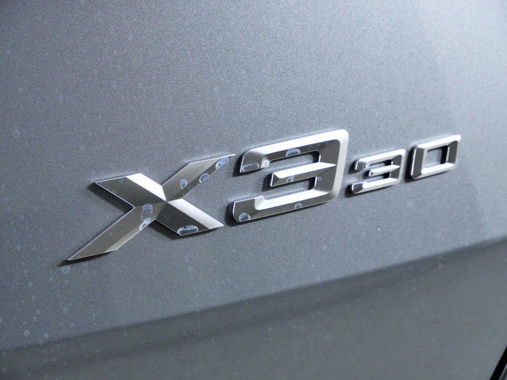 Thumbnail: 2026 BMW X3 - 23