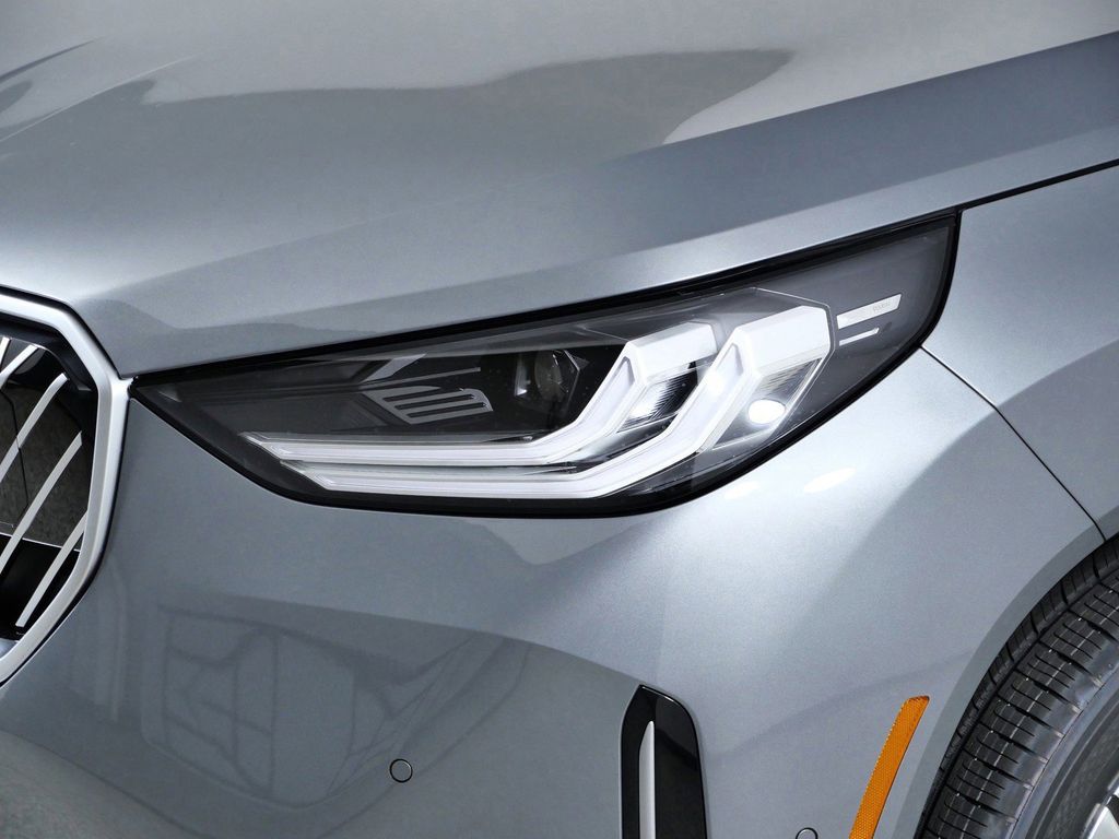 Thumbnail: 2026 BMW X3 - 17