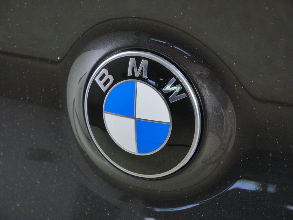 Thumbnail: 2026 BMW X3 - 21