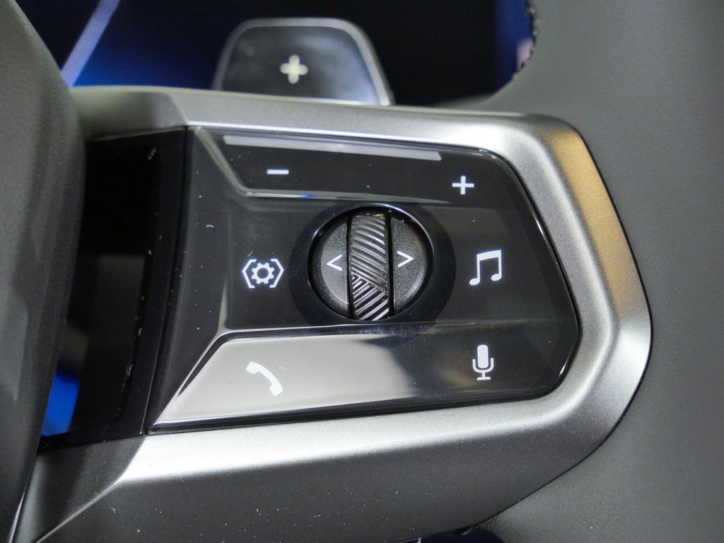 Thumbnail: 2026 BMW X3 - 46