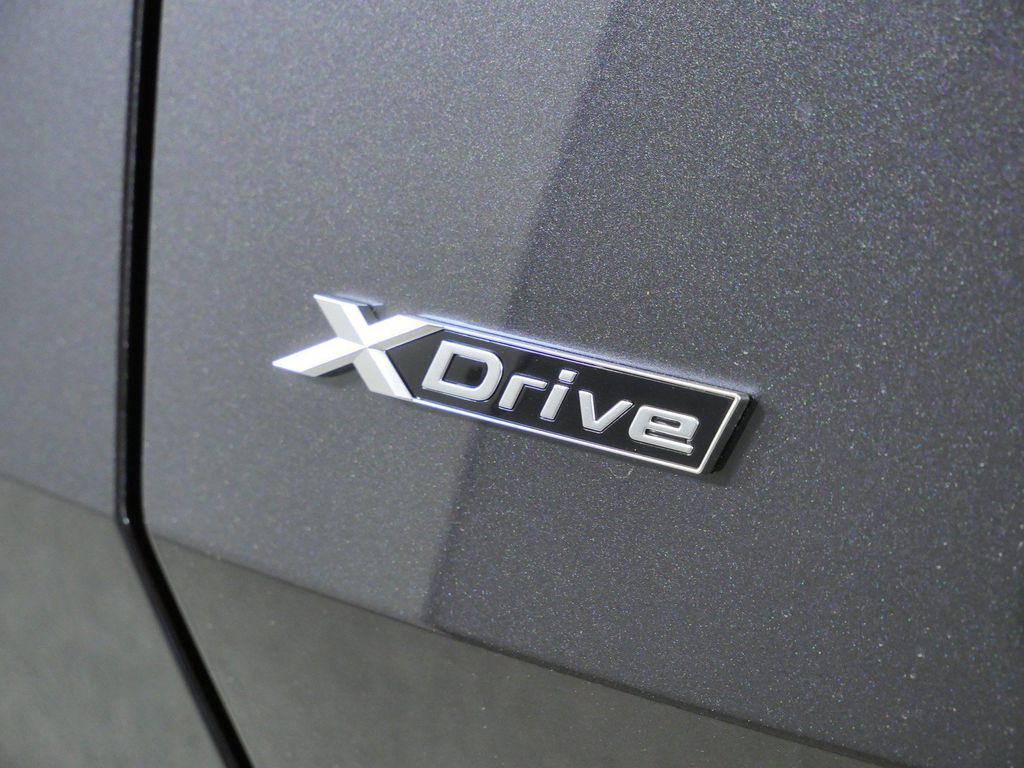 Thumbnail: 2026 BMW X3 - 23