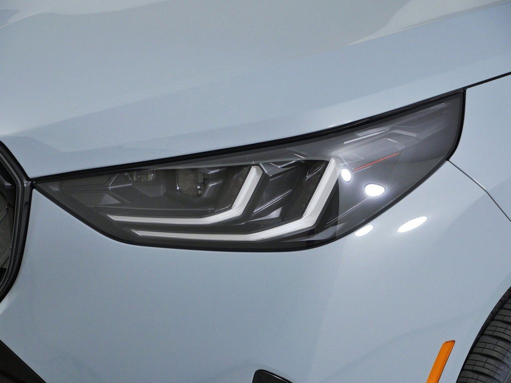Thumbnail: 2026 BMW X3 - 17
