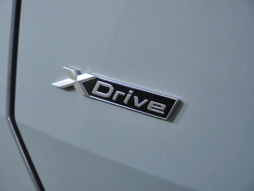 Thumbnail: 2026 BMW X3 - 23