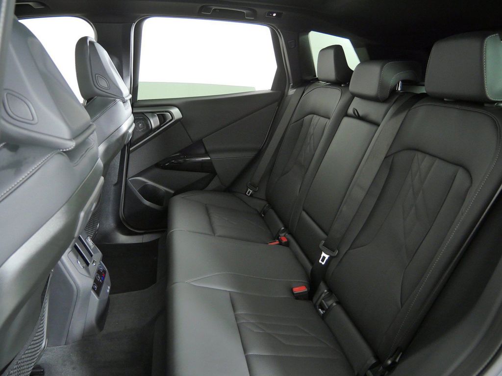 Thumbnail: 2026 BMW X3 - 37