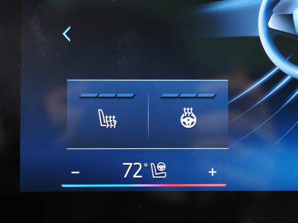 Thumbnail: 2025 BMW X3 - 44