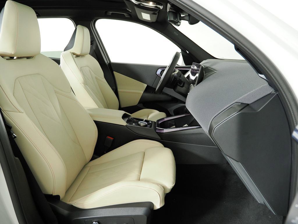 Thumbnail: 2025 BMW X3 - 29