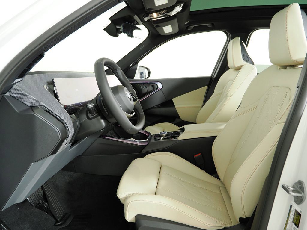 Thumbnail: 2025 BMW X3 - 36