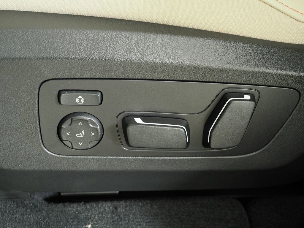 Thumbnail: 2025 BMW X3 - 40