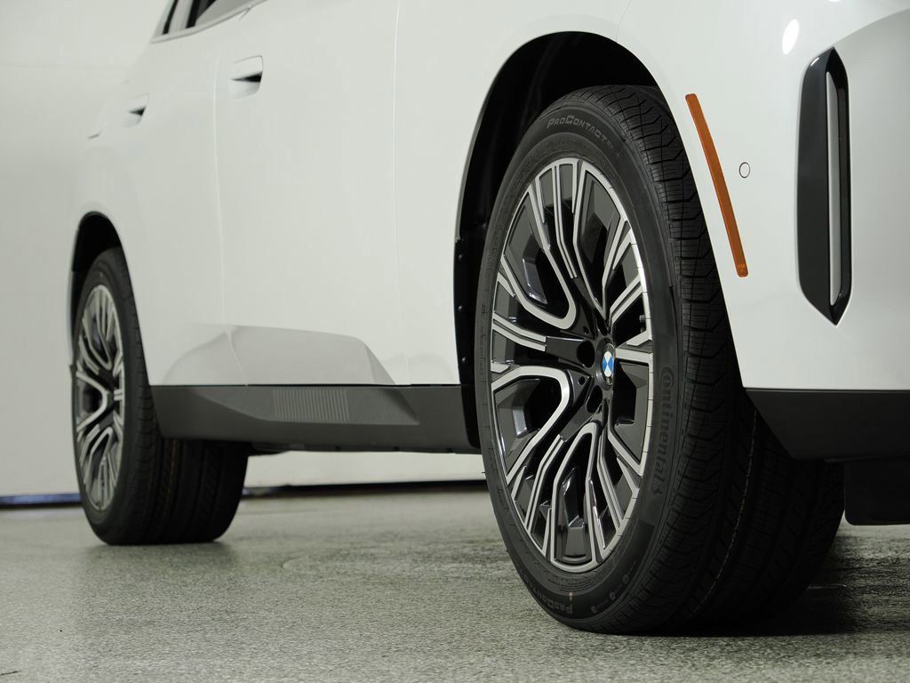 Thumbnail: 2025 BMW X3 - 8