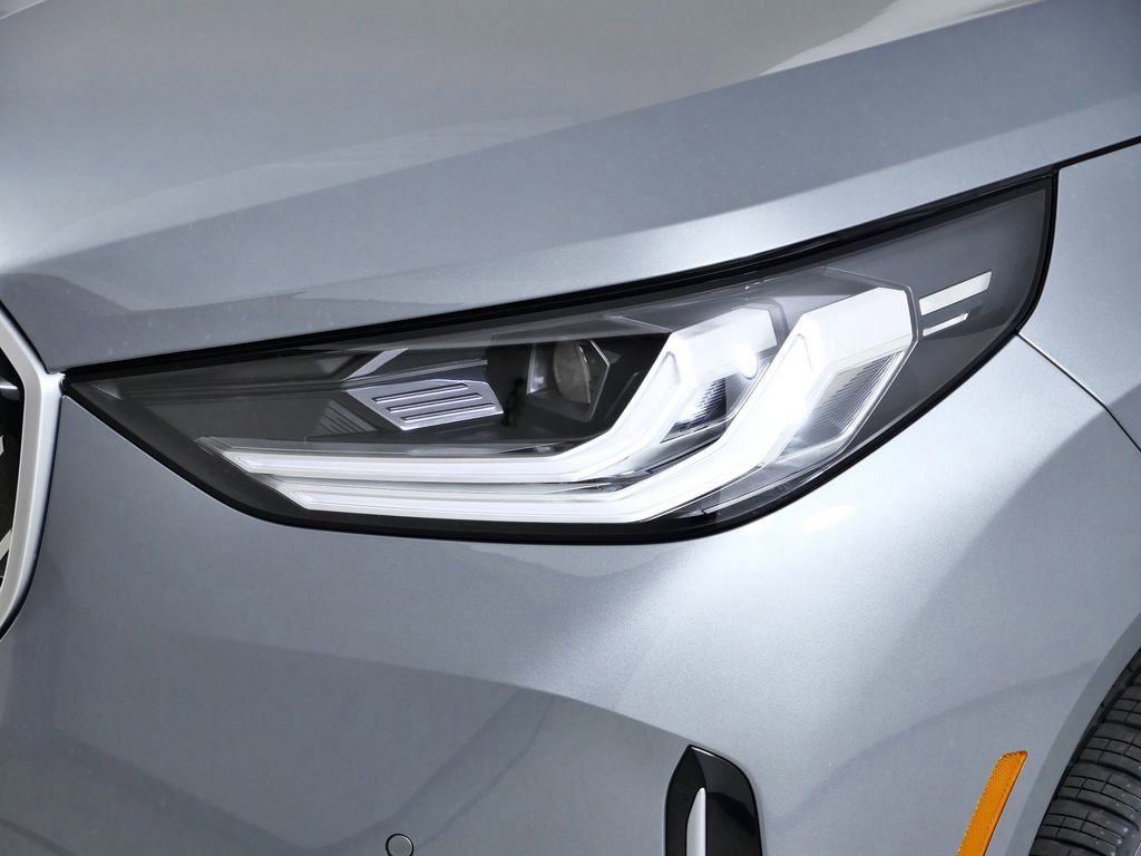 Thumbnail: 2026 BMW X3 - 16