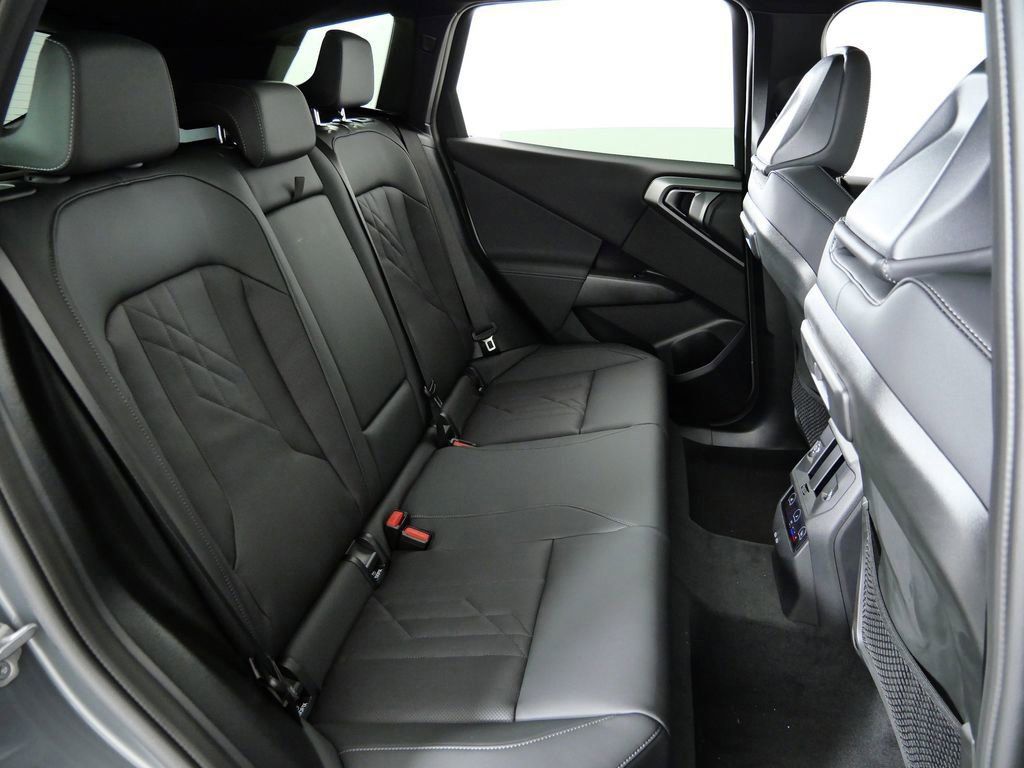 Thumbnail: 2026 BMW X3 - 31