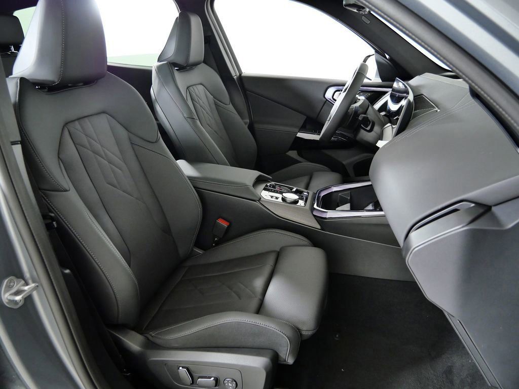 Thumbnail: 2026 BMW X3 - 9
