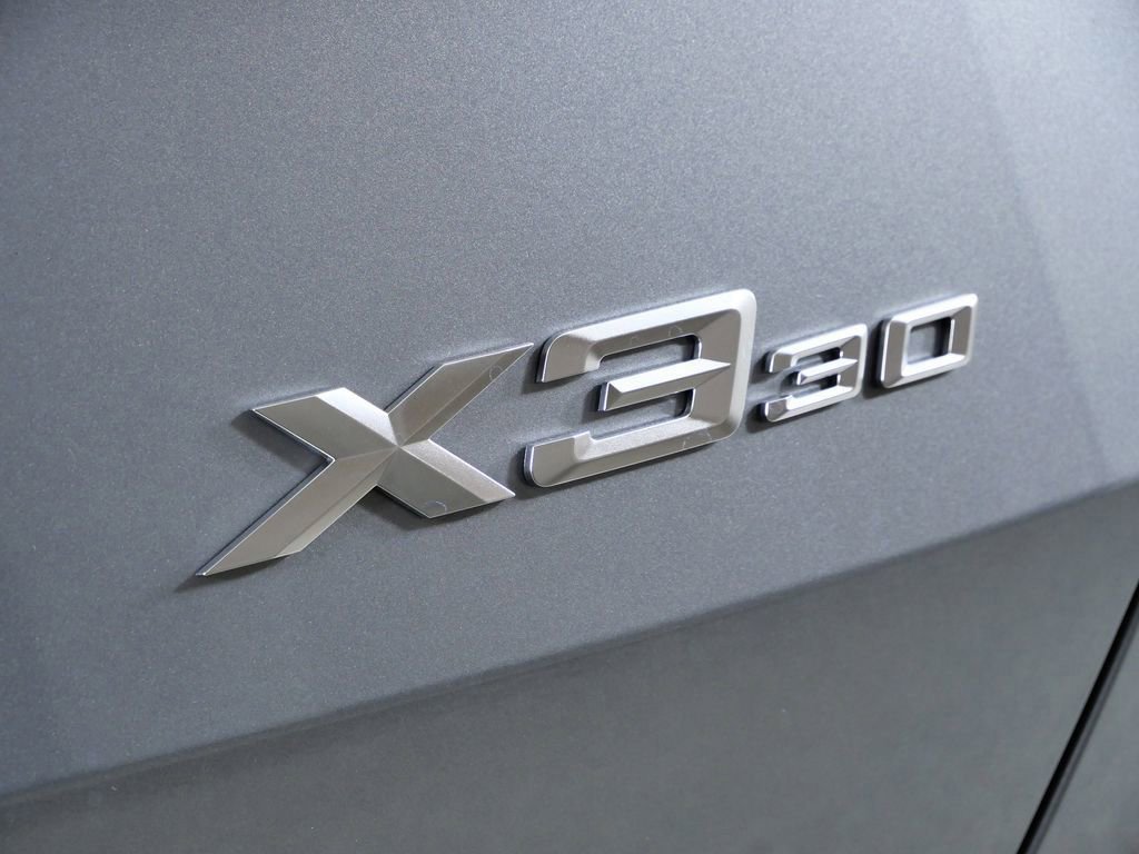 Thumbnail: 2026 BMW X3 - 22