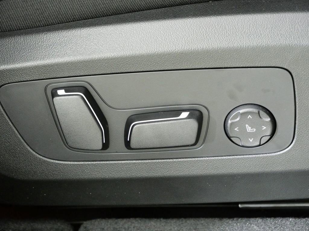 Thumbnail: 2026 BMW X3 - 30