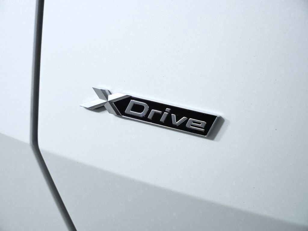 Thumbnail: 2026 BMW X3 - 23
