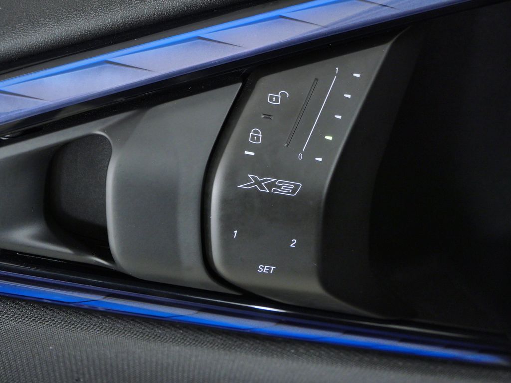 Thumbnail: 2025 BMW X3 - 40