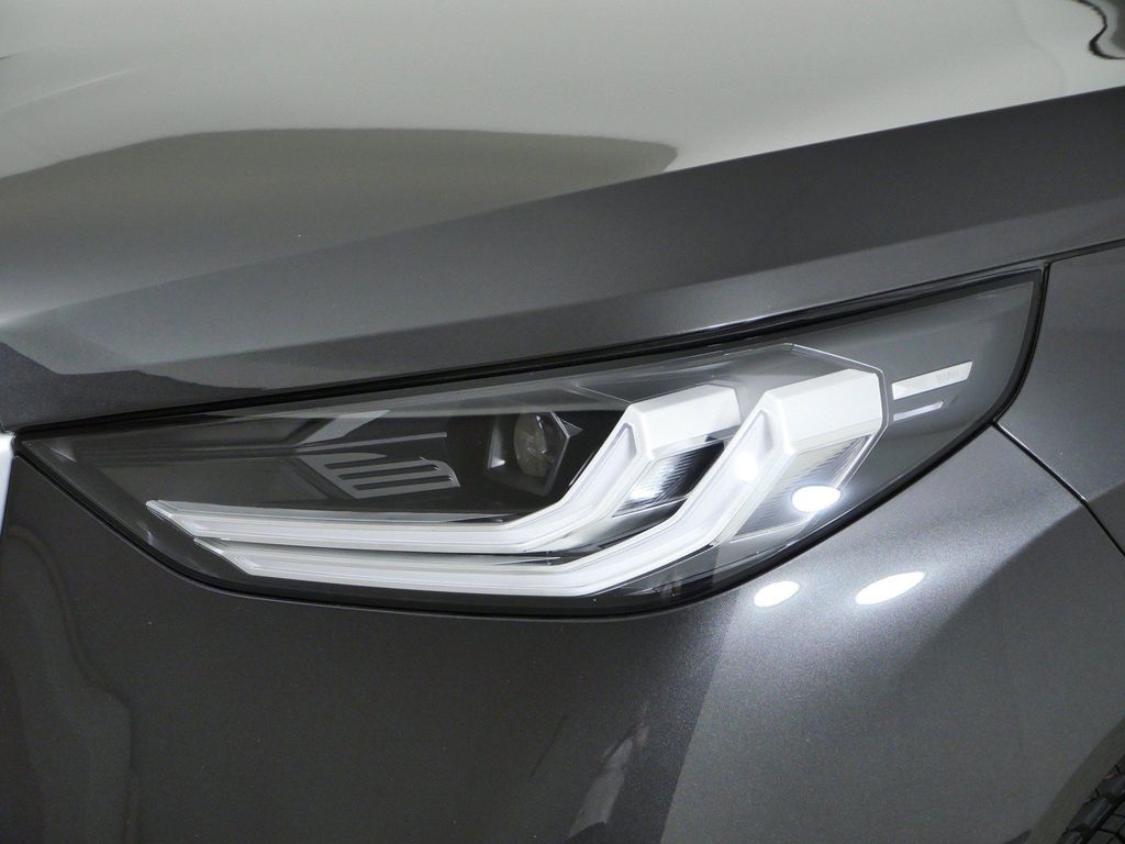 Thumbnail: 2025 BMW X3 - 18