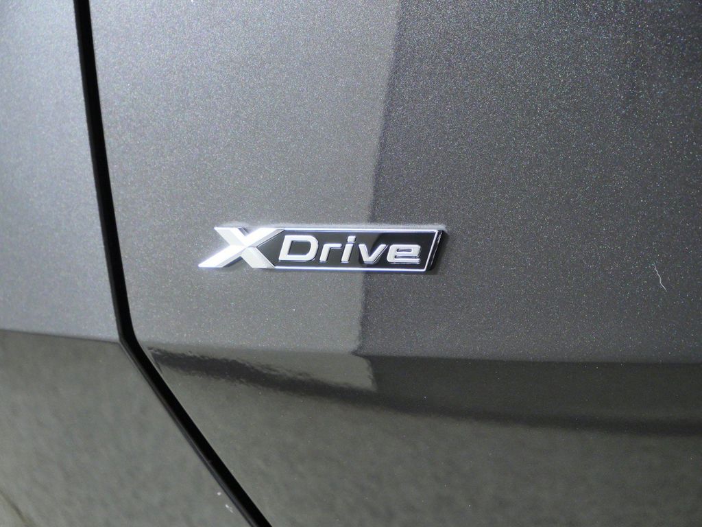 Thumbnail: 2025 BMW X3 - 25