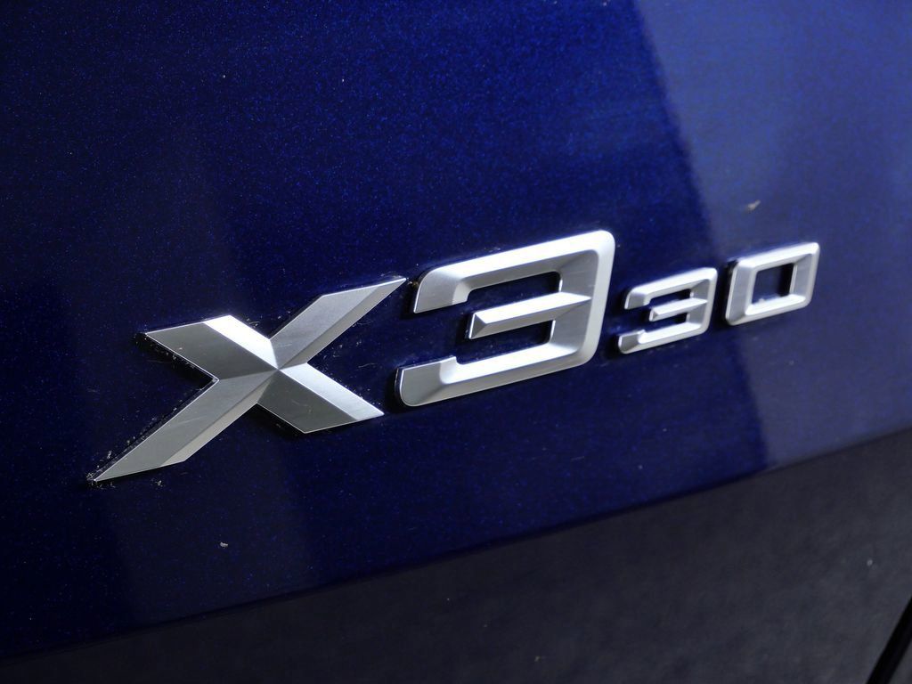 Thumbnail: 2026 BMW X3 - 21