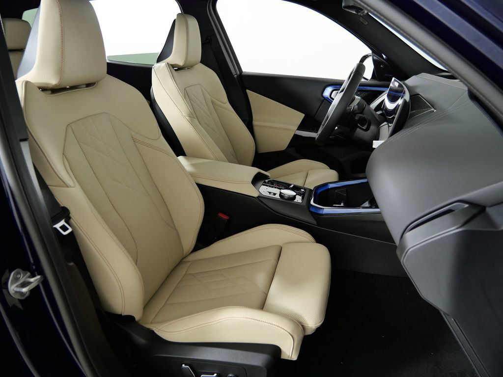 Thumbnail: 2026 BMW X3 - 9