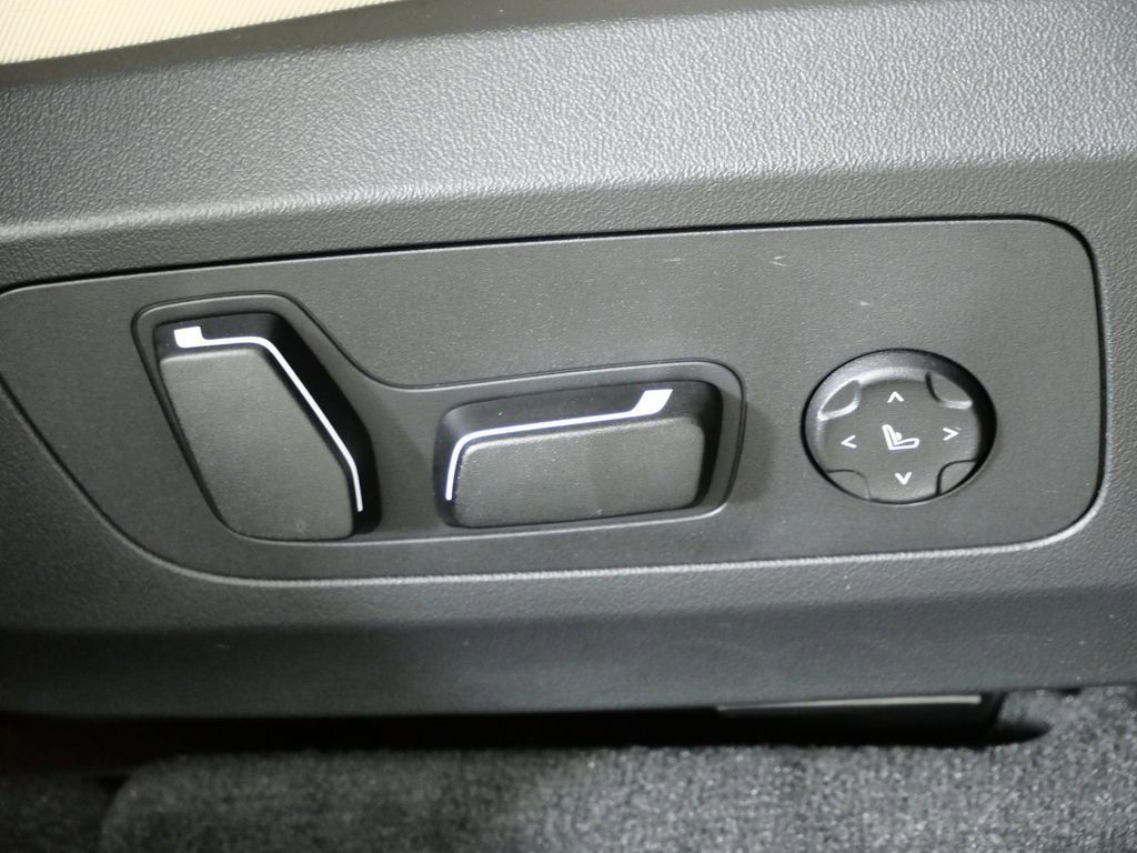 Thumbnail: 2026 BMW X3 - 30