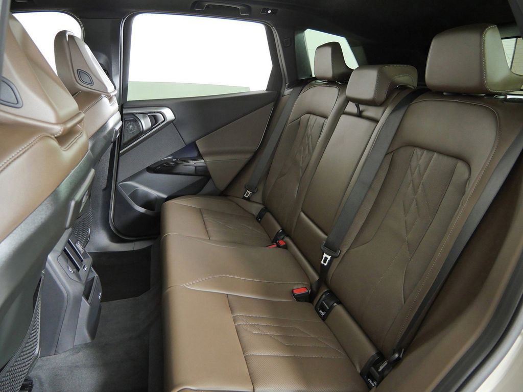 Thumbnail: 2026 BMW X3 - 36