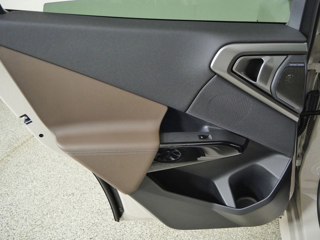 Thumbnail: 2026 BMW X3 - 34