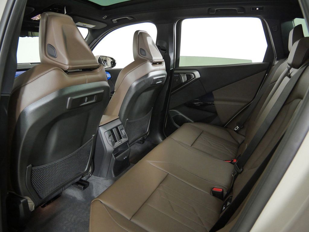Thumbnail: 2026 BMW X3 - 35