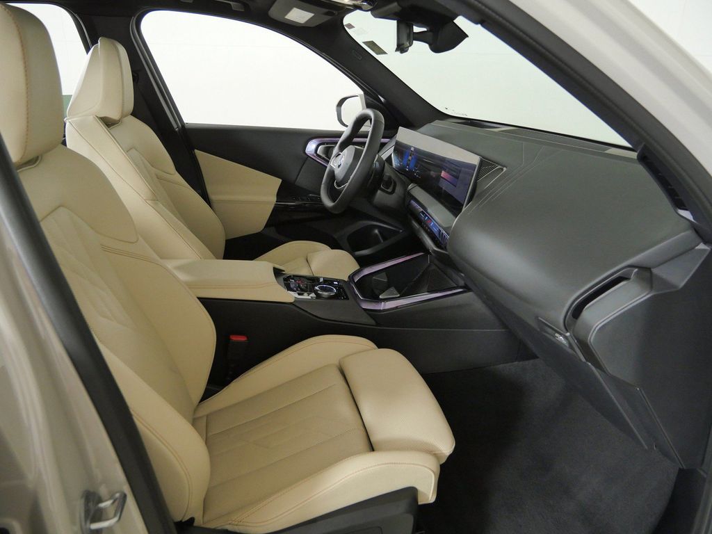 Thumbnail: 2026 BMW X3 - 9