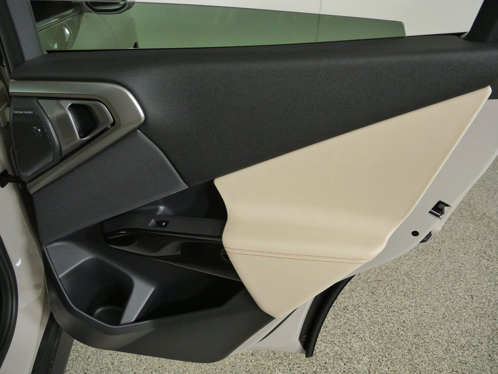 Thumbnail: 2026 BMW X3 - 31