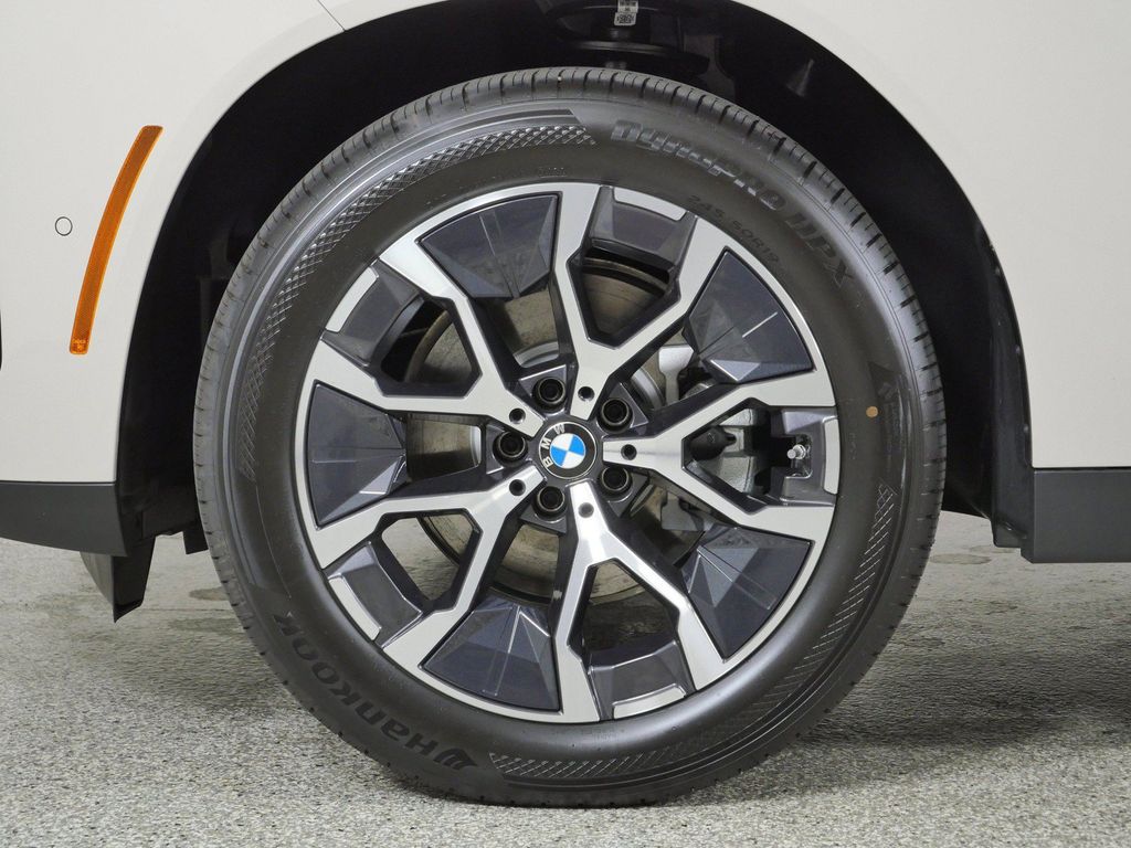 Thumbnail: 2026 BMW X3 - 25