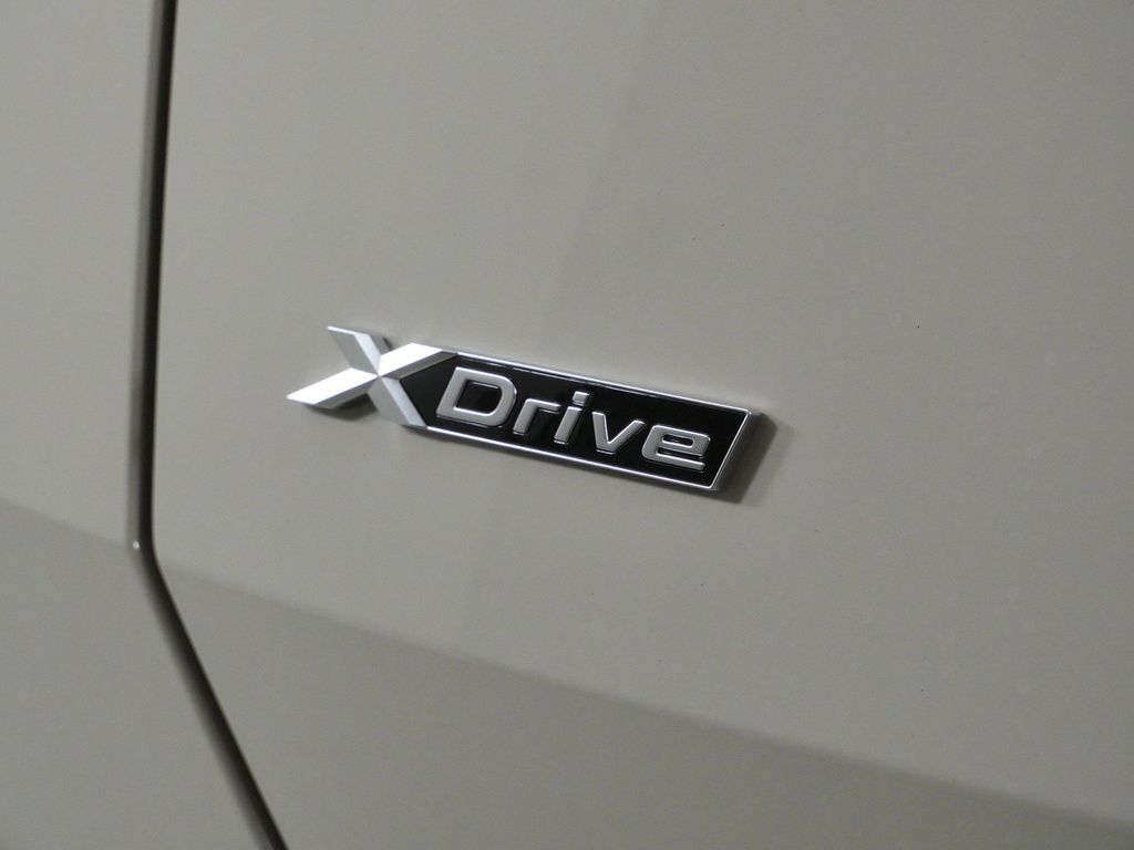 Thumbnail: 2026 BMW X3 - 23