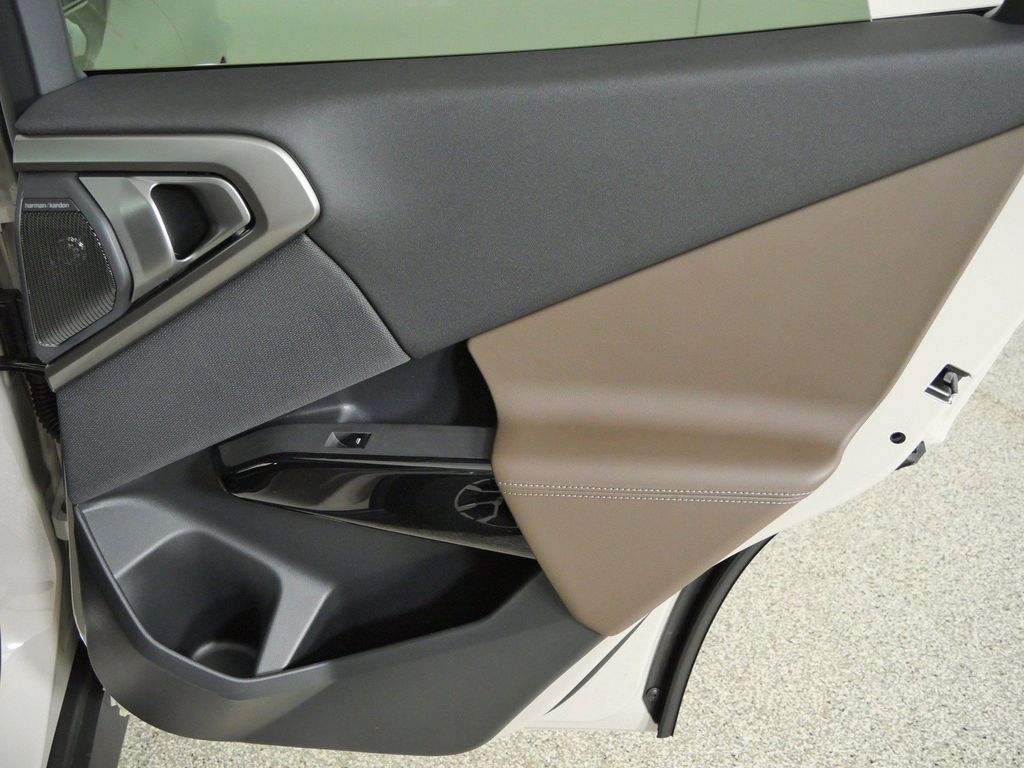 Thumbnail: 2026 BMW X3 - 30