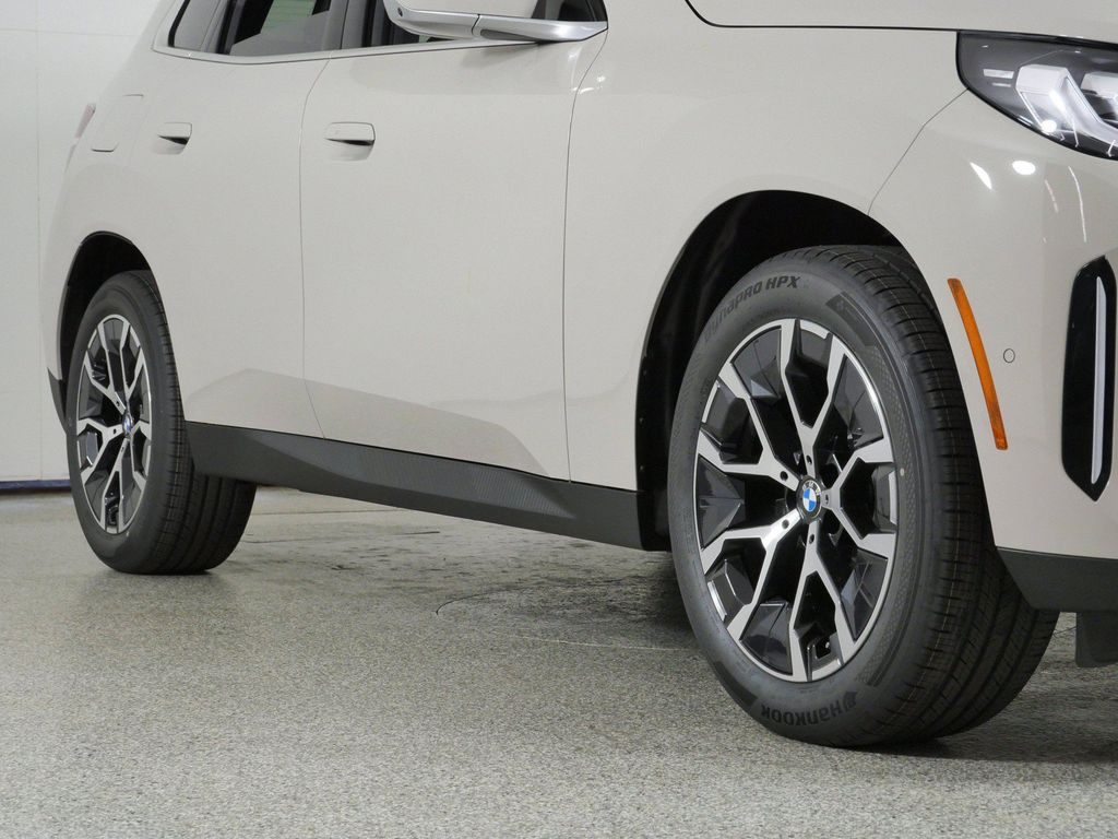 Thumbnail: 2026 BMW X3 - 8
