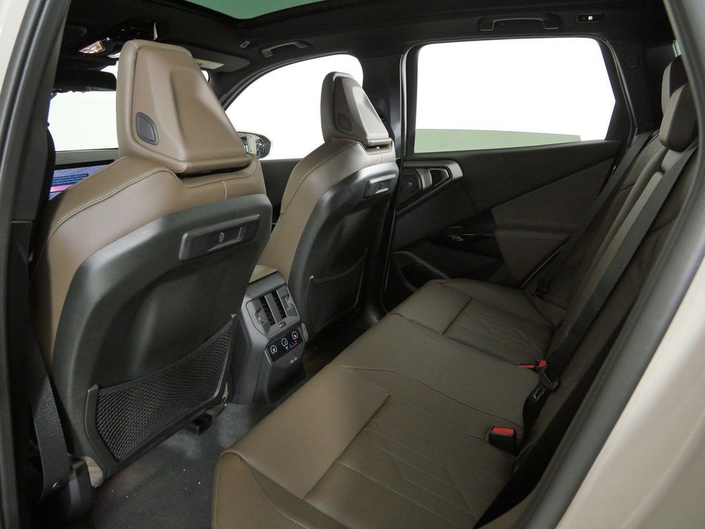 Thumbnail: 2026 BMW X3 - 34