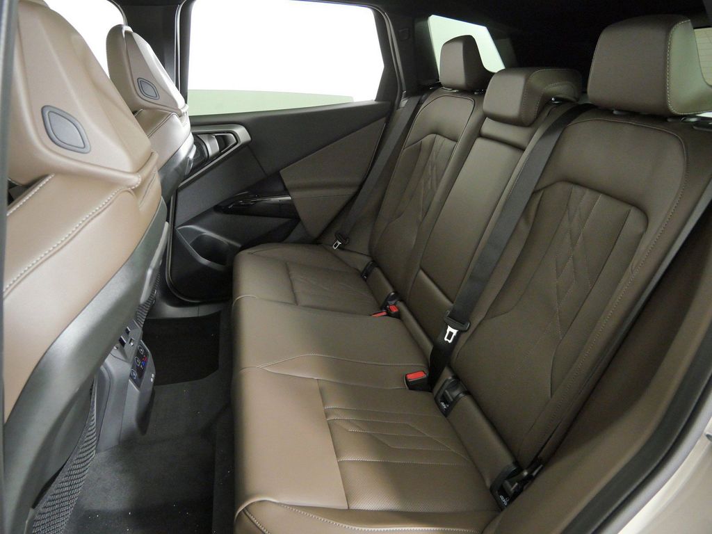 Thumbnail: 2026 BMW X3 - 35
