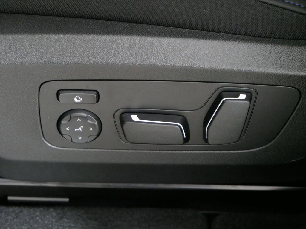 Thumbnail: 2026 BMW X3 - 34