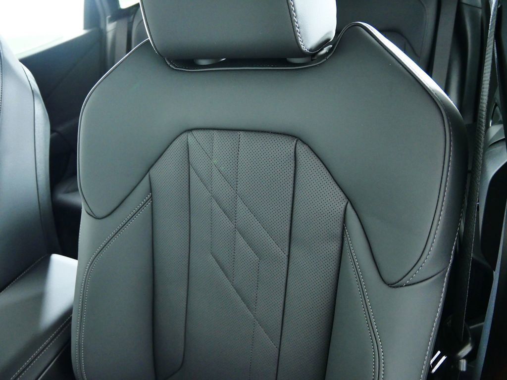 Thumbnail: 2026 BMW X3 - 36