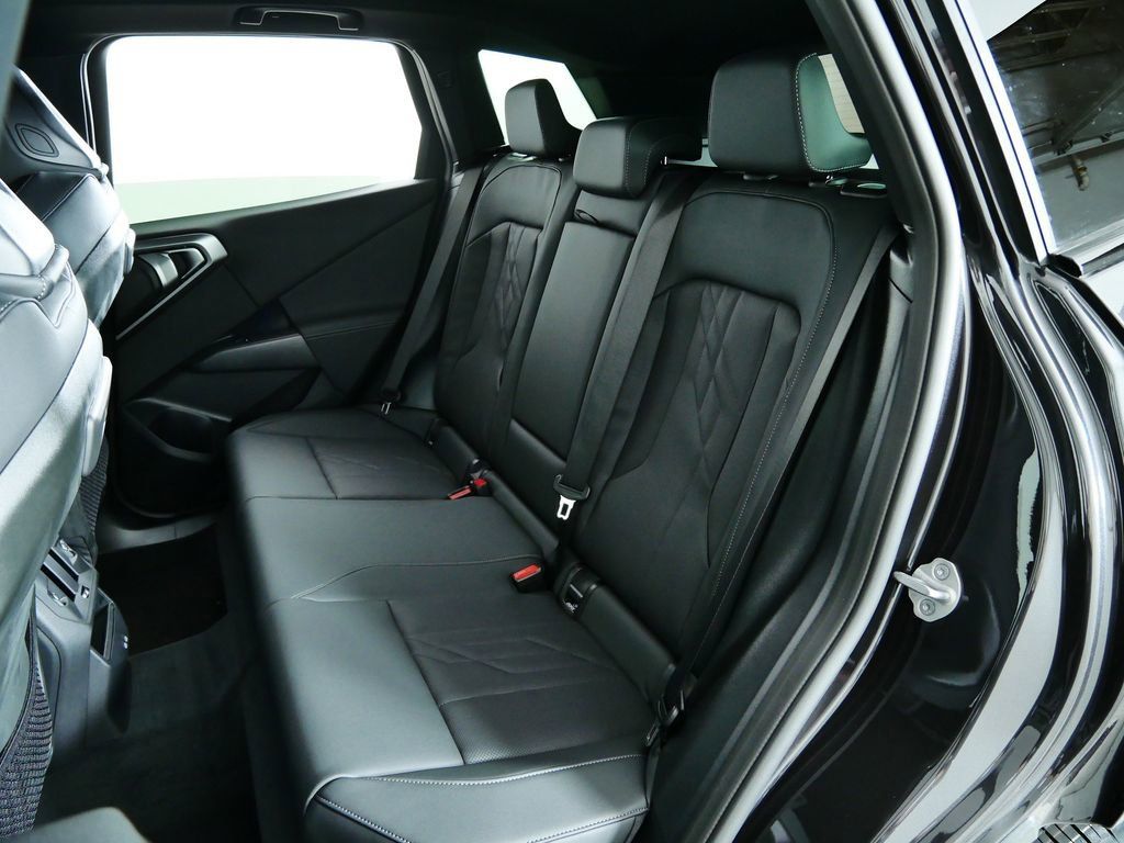 Thumbnail: 2026 BMW X3 - 33