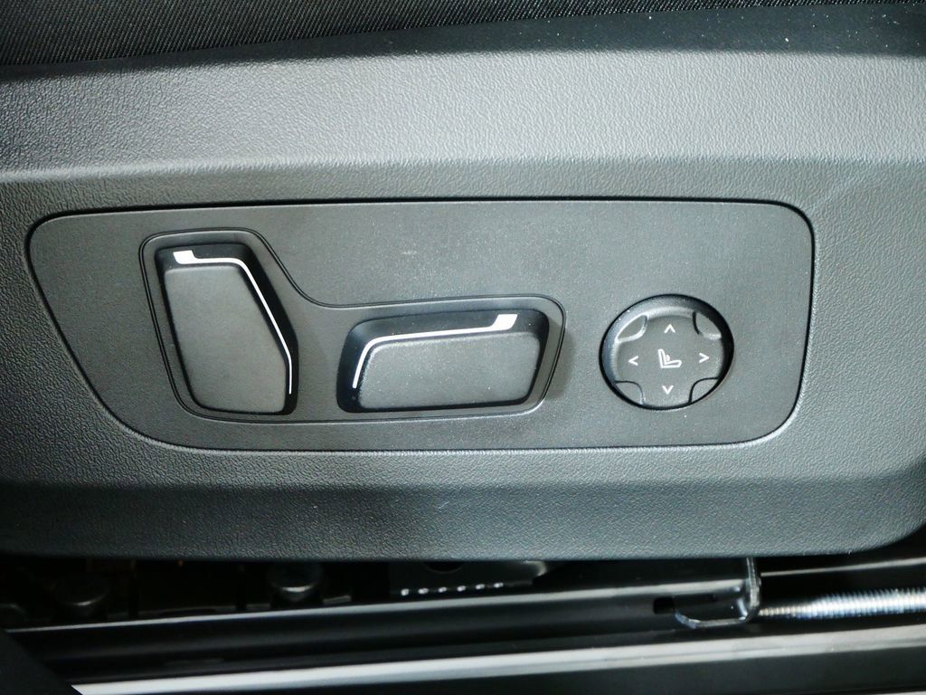 Thumbnail: 2026 BMW X3 - 29